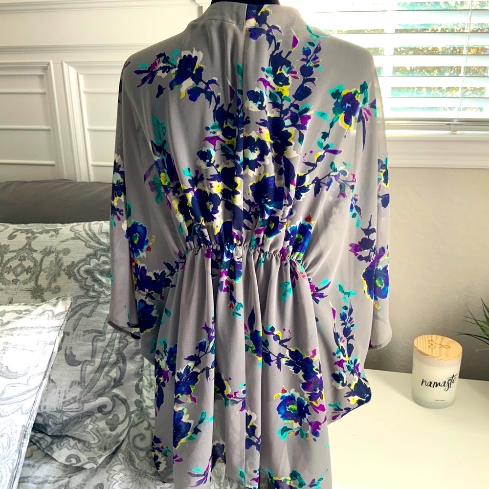 Kimono Cover Up - Picture 4 of 7